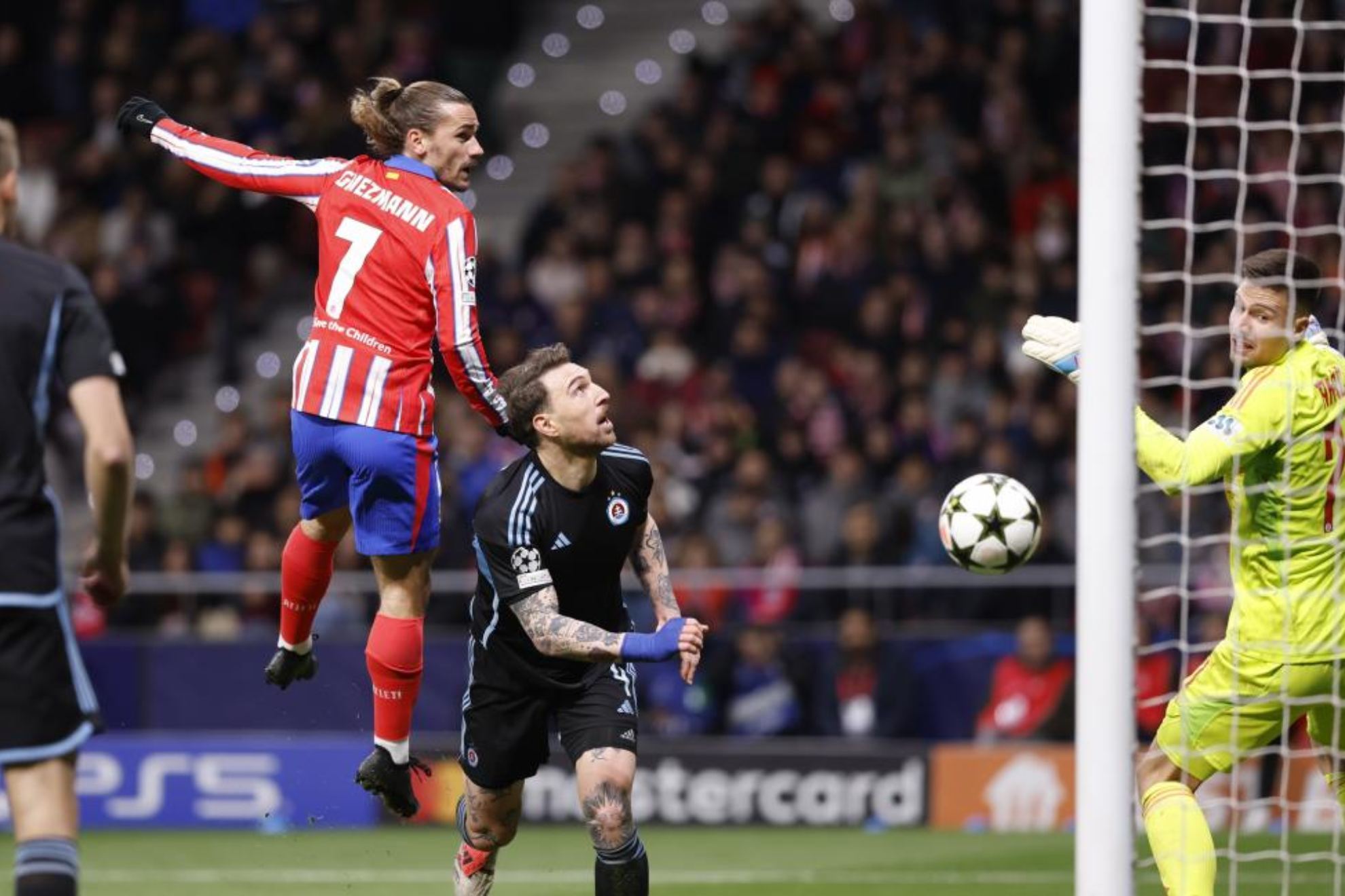 乐部之间的 乐部之间的